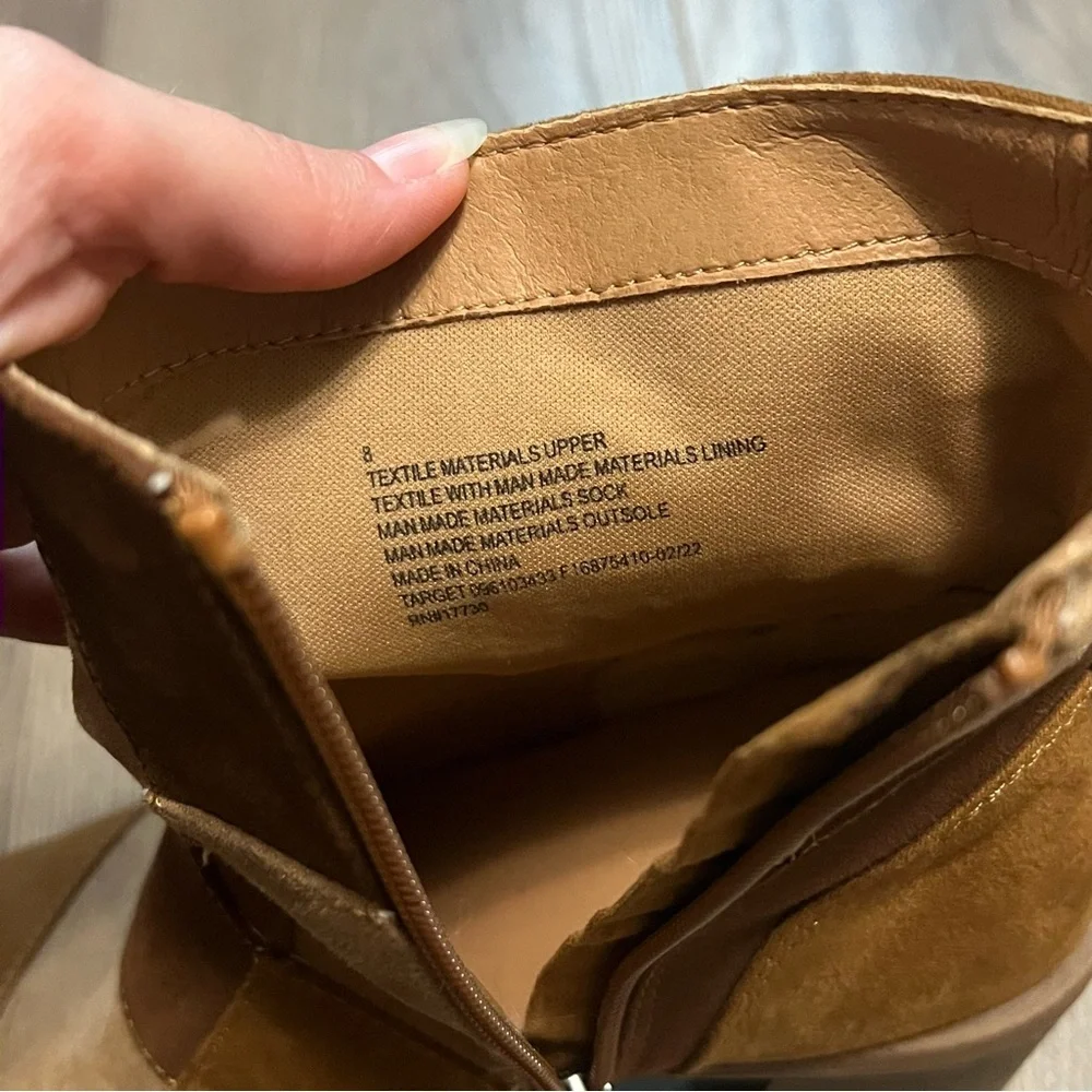 Brown and tan patchwork heeled boots - Picture 7 of 8